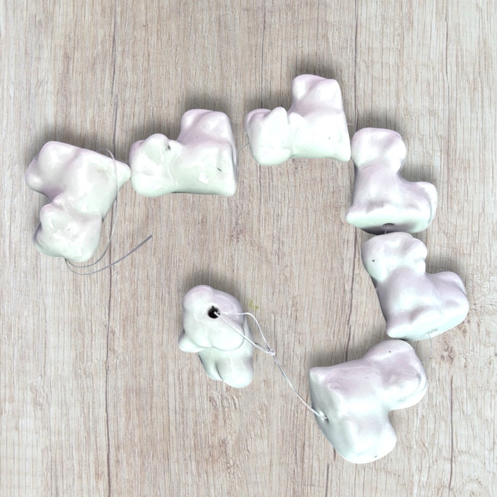Supplies! Porcelain Dog White Beads Large Set of 7 34x33mm - Picture 2 of 6